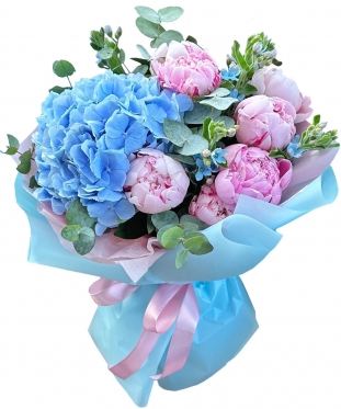 Гортензія та Рожеві Півонії